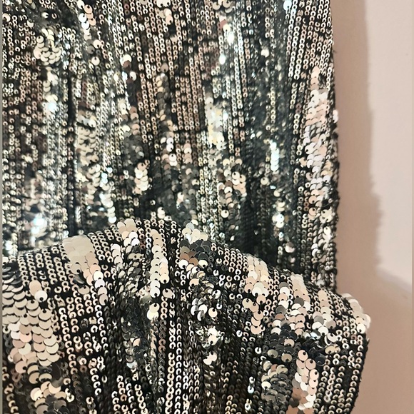 No boundaries, silver sequin flare pants size small - Picture 5 of 9